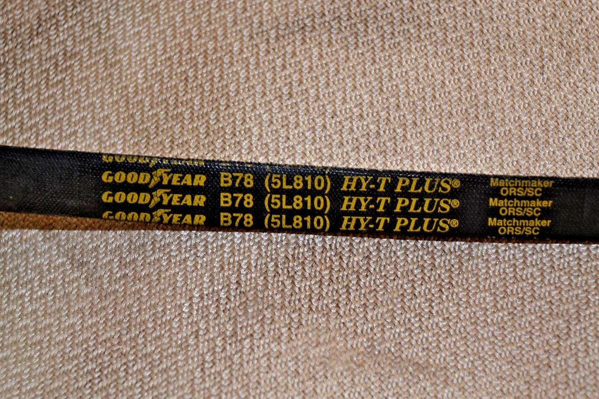 Goodyear Hy-T Plus Belt V-Belt B-78 B78 5L810 NEW)
