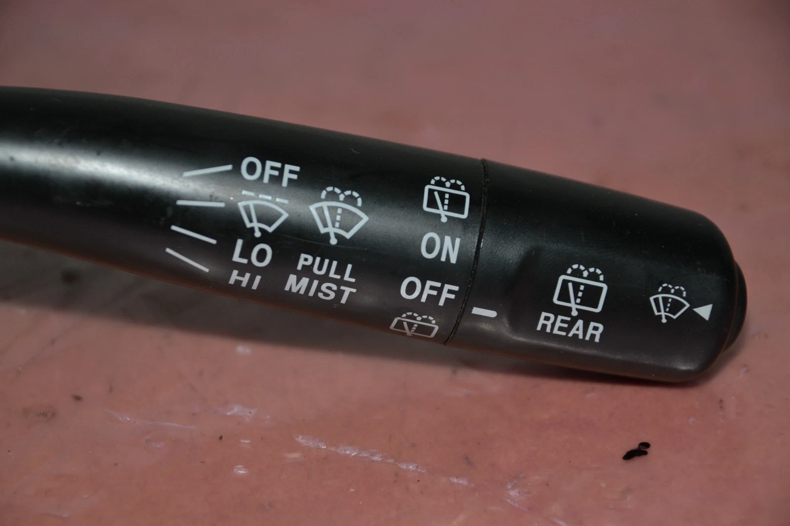Used WINDSHIELD WIPER SWITCH FRONT AND REAR WIPER
