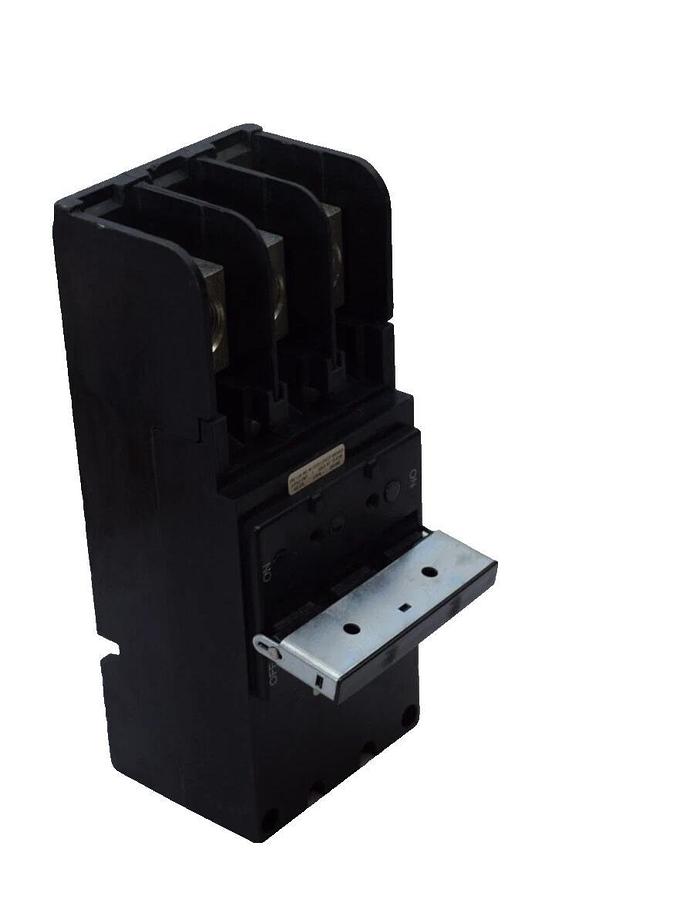 CHALLENGER CBJ3150 150A 150 Amp A 3 Pole 240Vac Circuit Breaker (NEW)