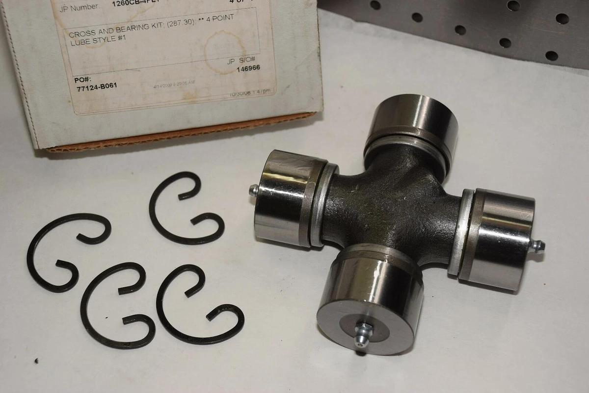 JOHNSON POWER 77124-B061 1260CB-4PL1 125mm 4pt LUBE STYLE CROSS & BEARING NEW