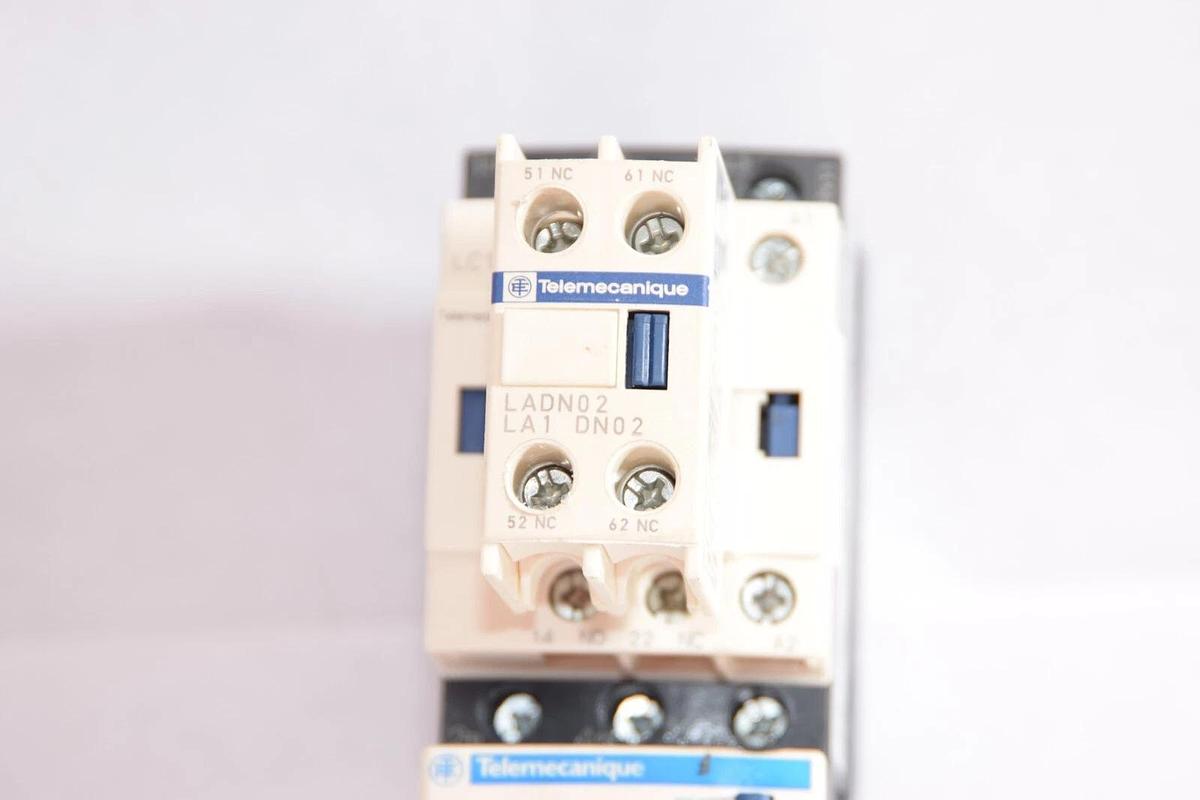 Used TELEMECANIQUE LRD 08 Relay With LC1 D09 Contactor & LADN02 Auxilary Contact