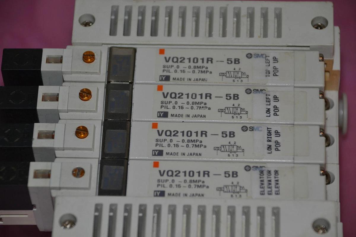 Used SMC VALVE MANIFOLD VQ2101R-5B VQ2101R 5B VQ2101R5B