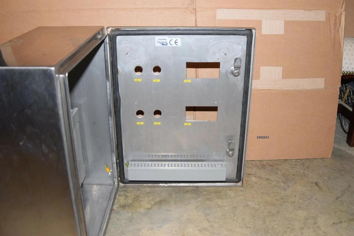 Used Russula SS Stainless Enclosure approx 19.5" x 15.5 " x 7" w/ cutouts