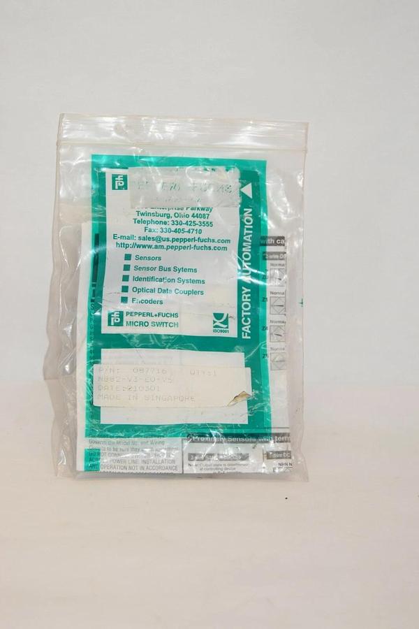 (NEW) PEPPERL + FUCHS NBB2-V3-E0-V5 Inductive Sensor