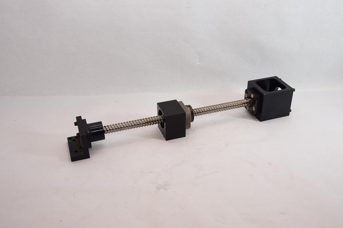 Used THK KX 11076 KX11076 Ball Screw