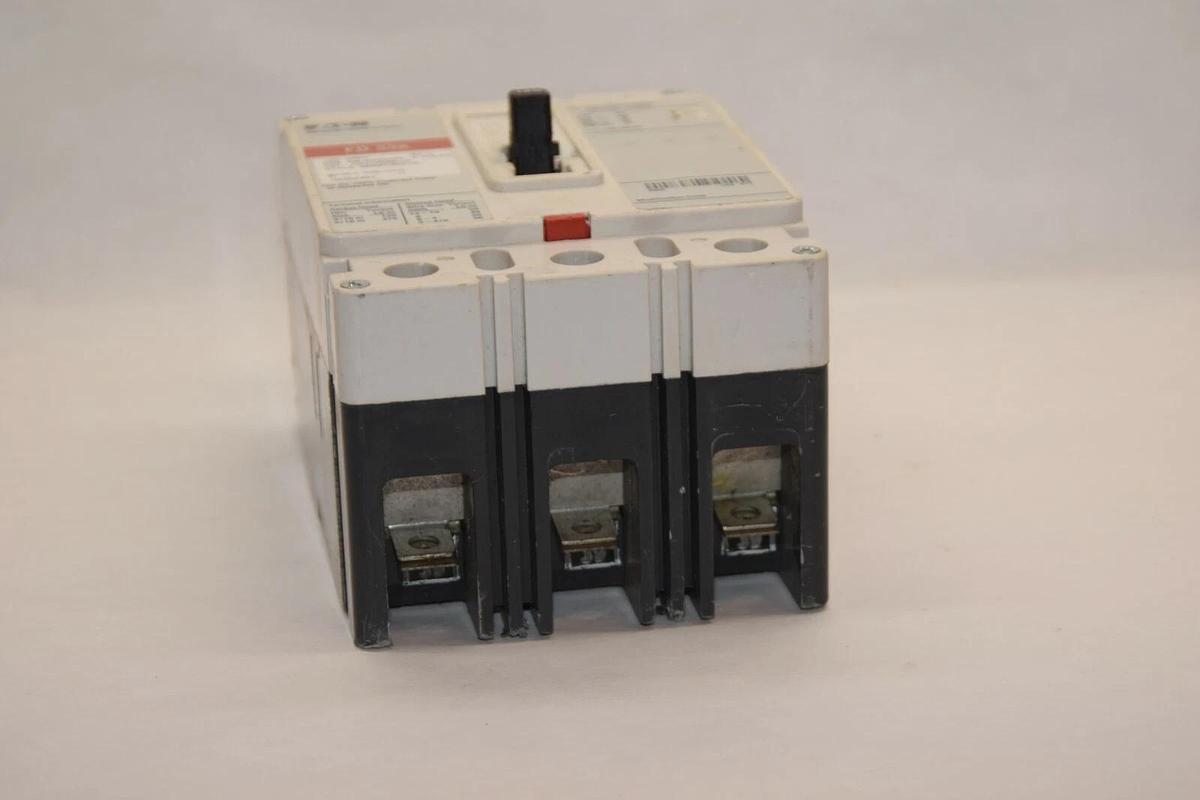 NEW Eaton Cutler Hammer FD3125BP10 FD35K 125A 125 Amp A 3P Circuit Breaker *CHIP
