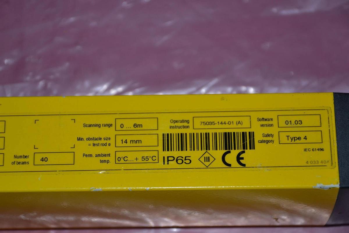 Used Allen Bradley Safety Light Curtain Sensor TA40314DACD A 442L 24V 24 V 40 BEAMS