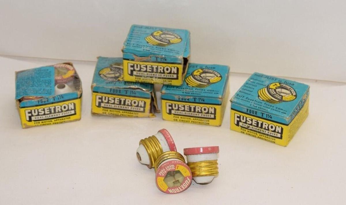 (NEW - Lot of 23) FUSETRON T1-1/4 Dual-Element Fuse