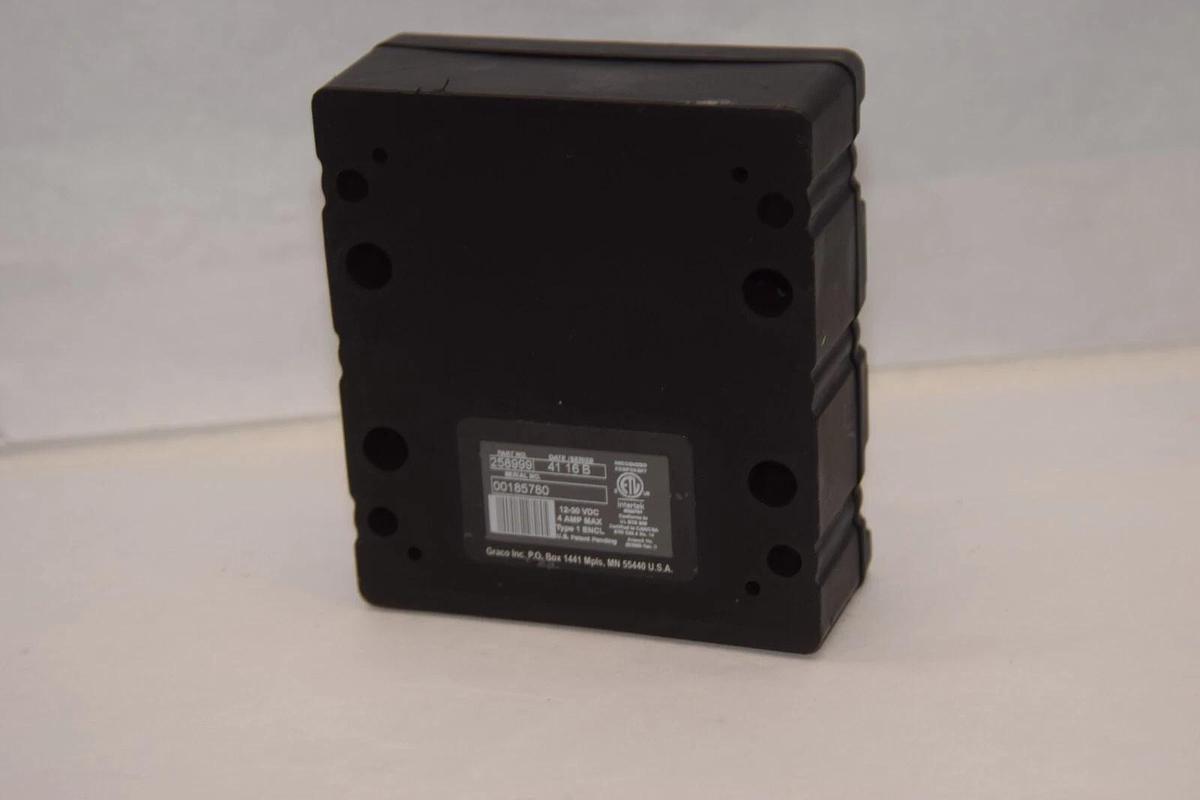 Used GRACO 258999 12-30VDC 4A FCM Fluid Control Module Cube