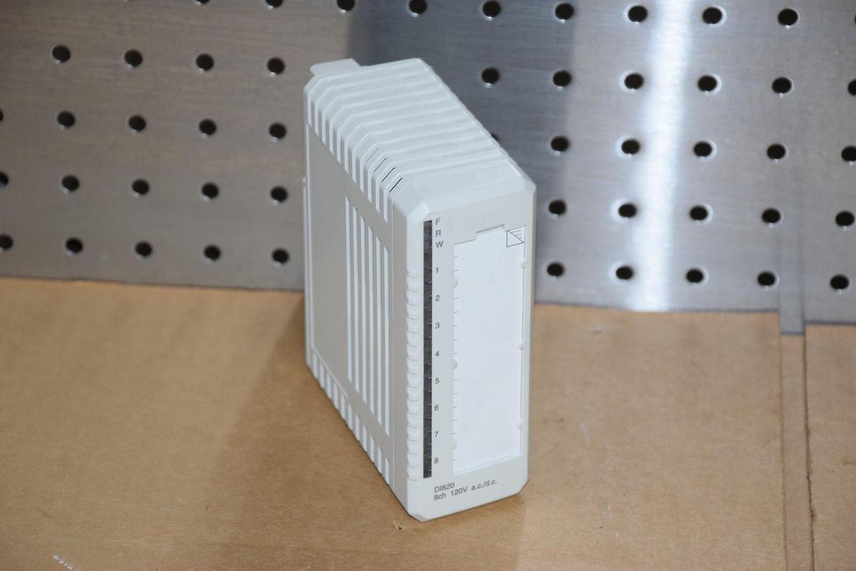 Used ABB BAILEY CONTROLS INPUT MODULE DIGITAL 8ch 120V ac/dc DI820 D1820