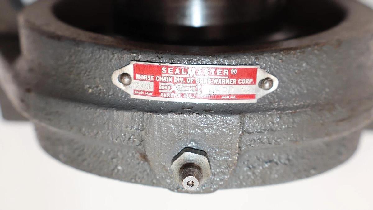 (NEW)  SEALMASTER MFPD-35 MFPD35 MFPD 35 2-3/16" Shaft Pillow Block Bearing