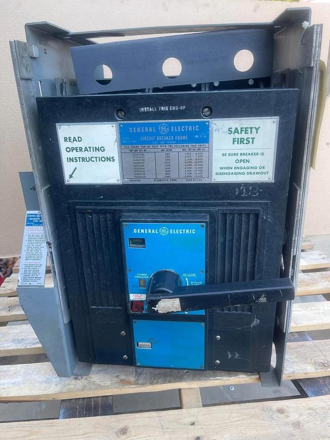 Used General Electric GE Power Breaker Circuit Breaker TS203F 2000a 2000 Amp Trip