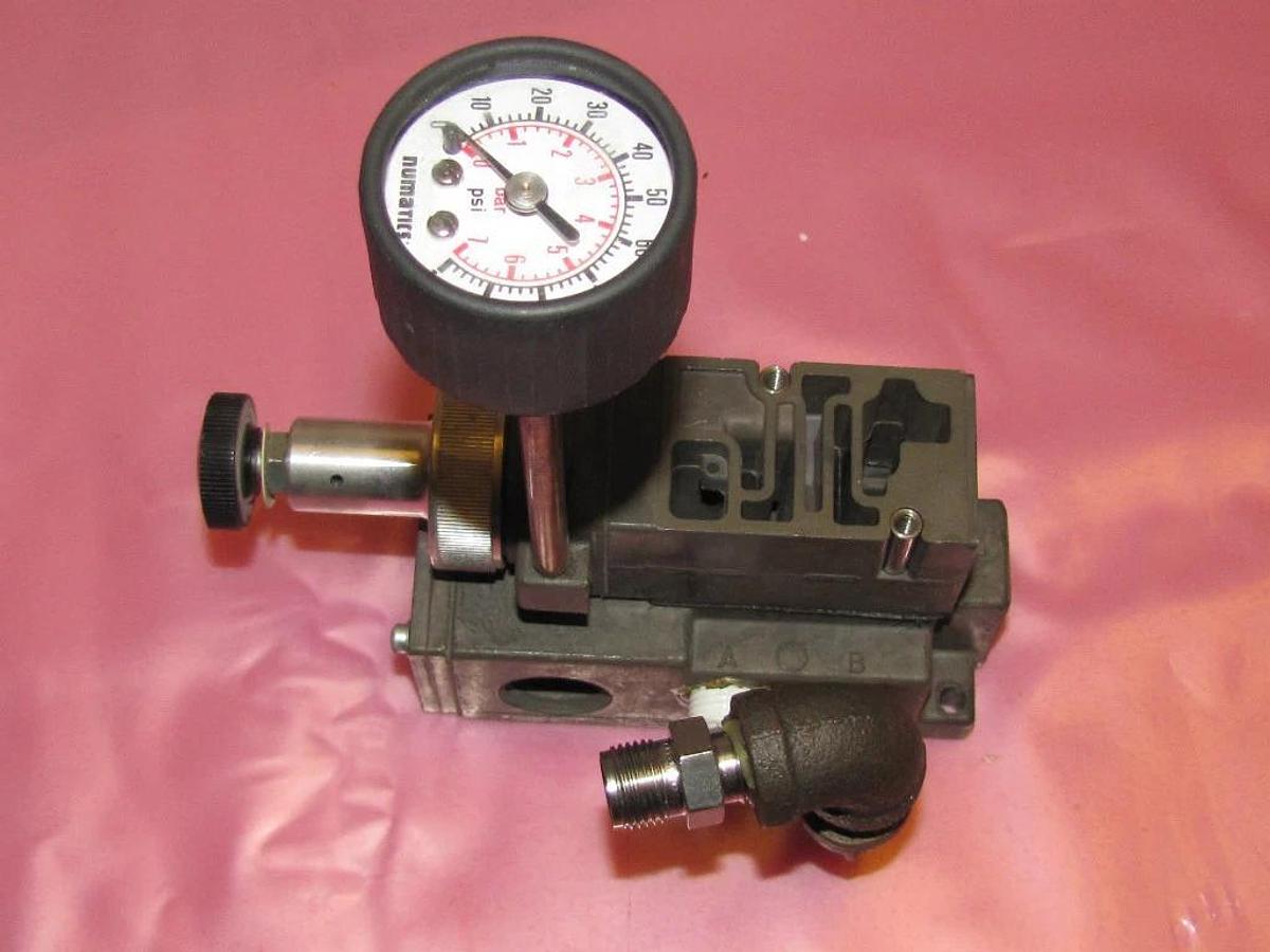 Used NUMATICS Valve 082RS115O 081RS100O