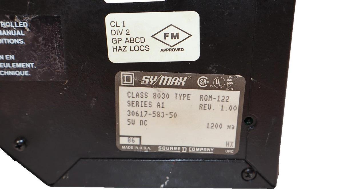 Square D Sy/Max Analog Output Module 8030 ROM-122 8030ROM122 (NOS)