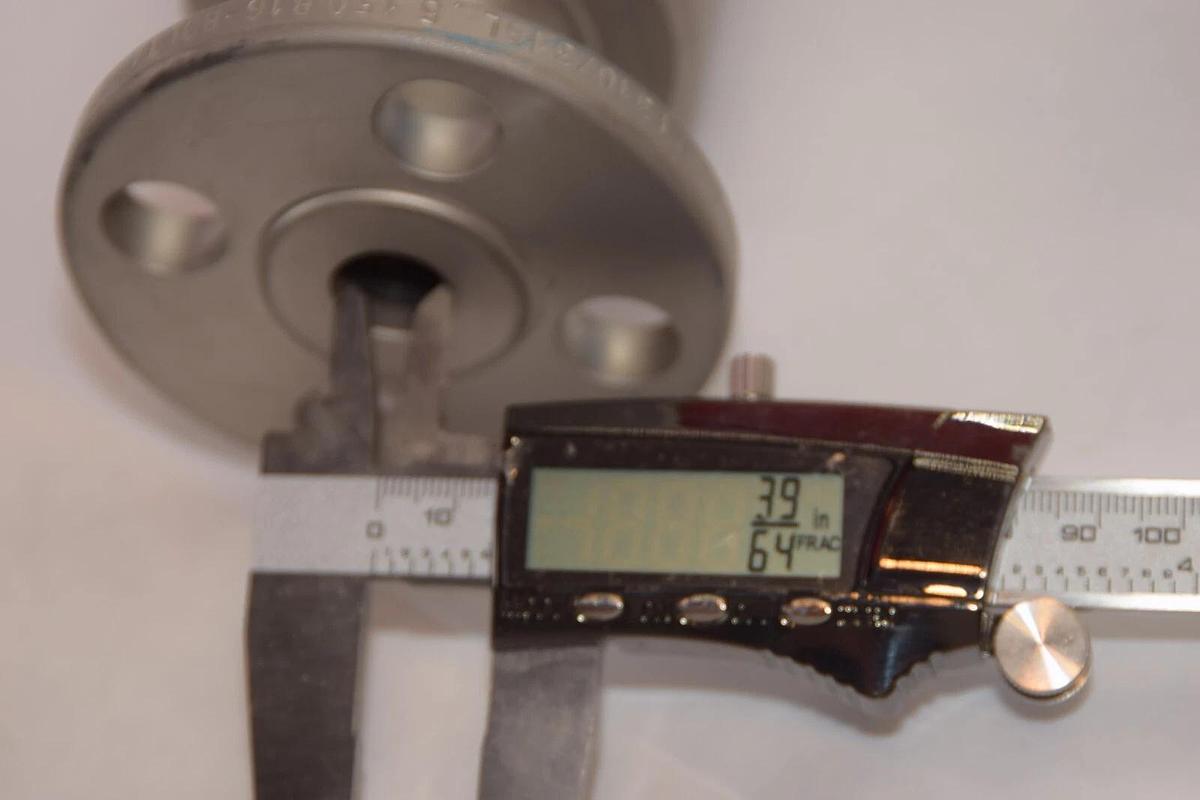 ENDRESS + HAUSER Promass 80F Mass Flowmeter 80F15 80F15-AAASCARAB7AA 1/2"  NEW