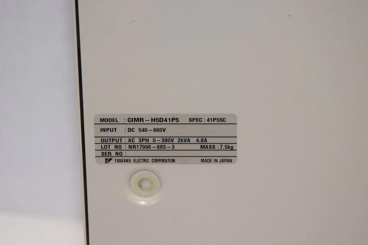 YASKAWA Drive CIMR-H5D41P5 41P55C CIMR-H5D41P55C 540-660vdc in 2kva 2 kva (NEW)