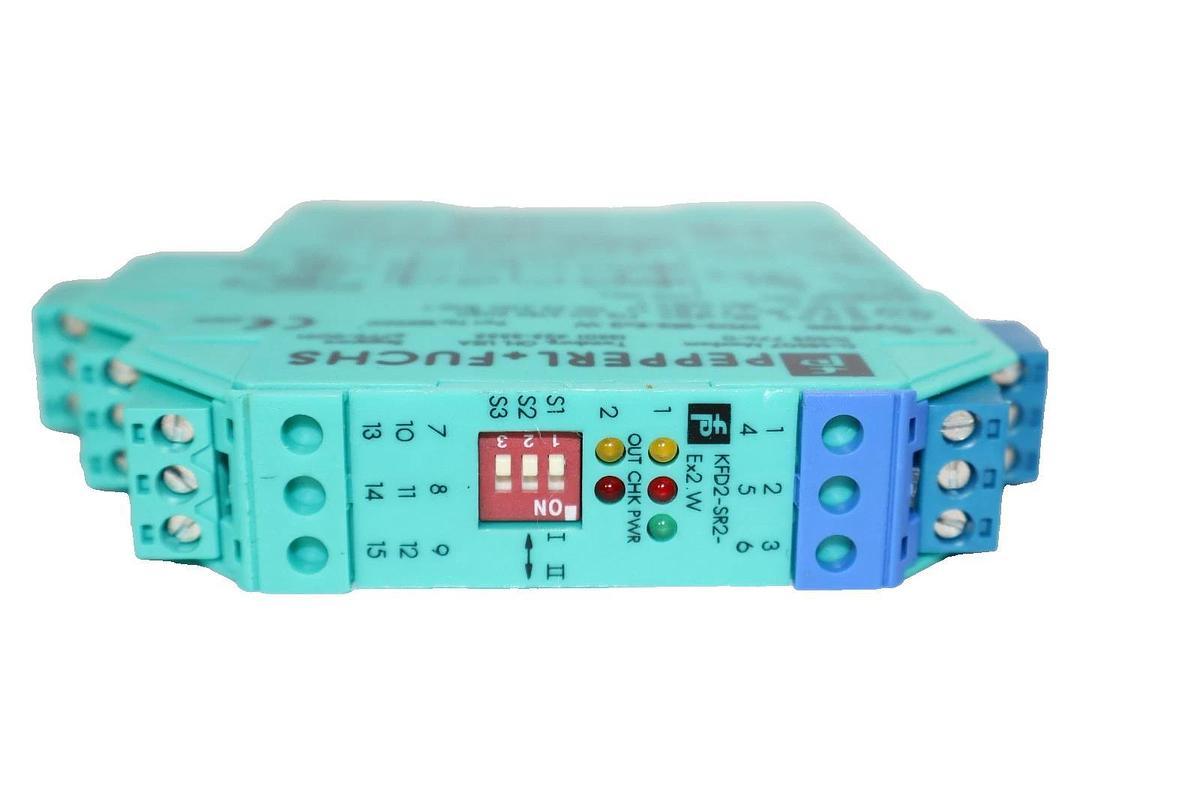 Used Pepperl + Fuchs Isolation Switch Amplifier KFD2-SR2-Ex2.W , 132960 K-System