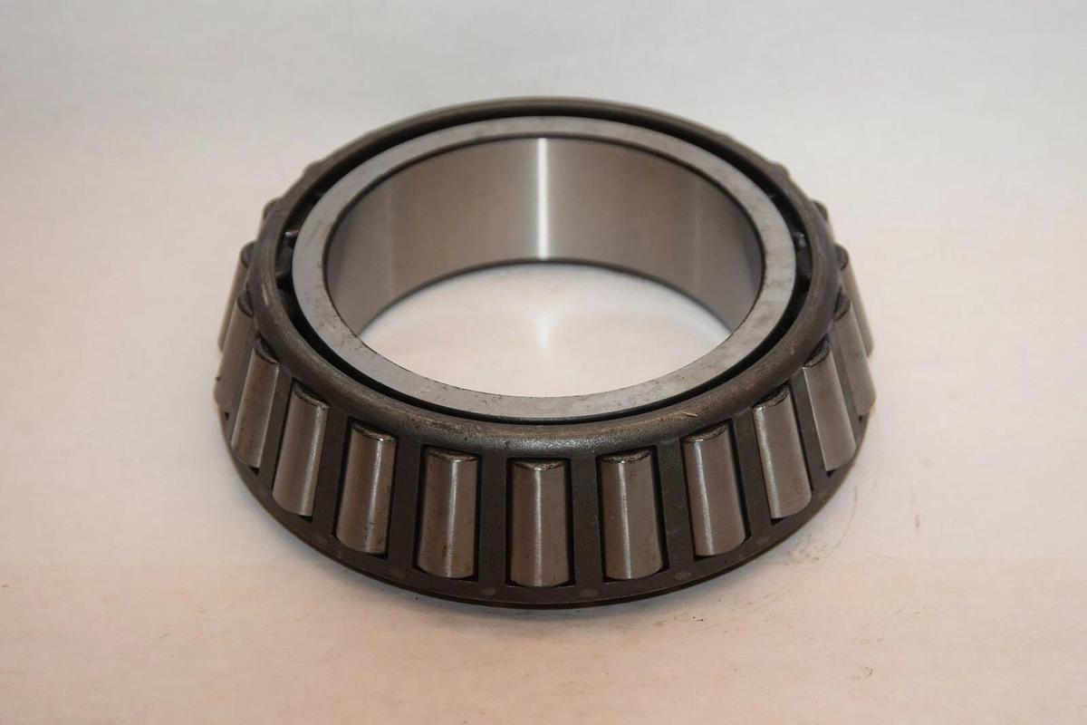 (NEW) TIMKEN 685 USA Tapered Roller Bearing Cone