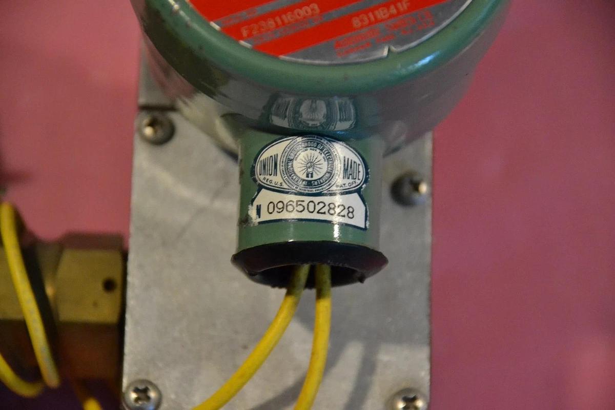 ASCO VALVE 8311B41F 314539-F 24V 24 V 3/8" PIPE NEW