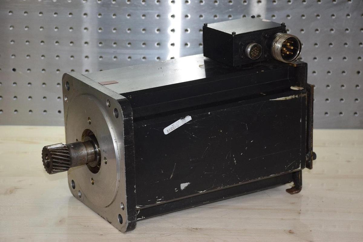 Used PACIFIC SCIENTIFIC SK64FYYYYA-Y05 3000 RPM PERMANENT MAGNET AC SERVO MOTOR