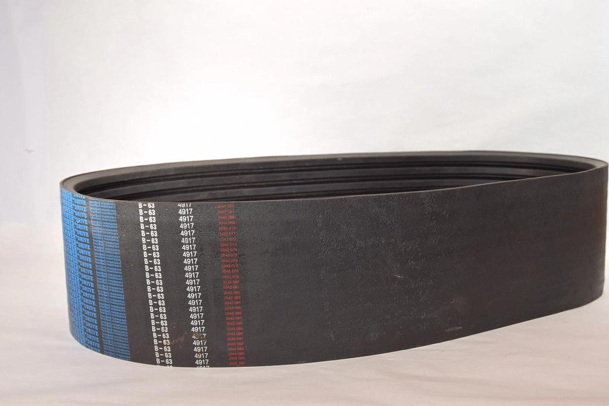 (NEW) D&D POWERDRIVE B63/09 ORB-19-12689B63/09 09 Rib 66" L 0.62" W V-Belt