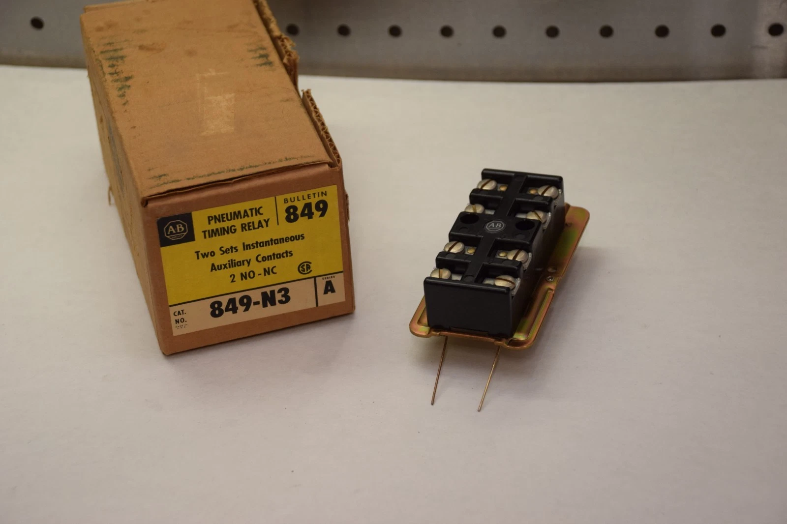 NEW ALLEN-BRADLEY 849-N3 PNEUMATIC TIMING AUXILIARY CONTACT