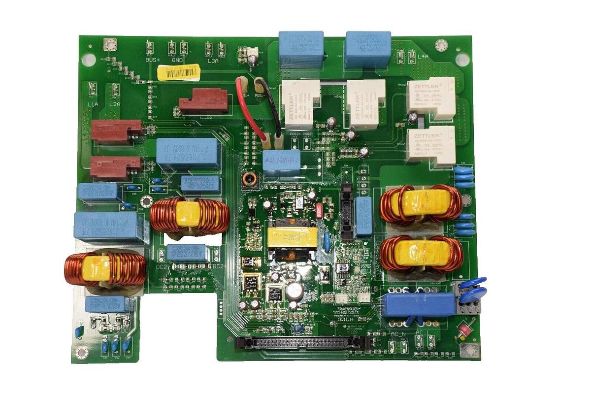 Used GINLONG TECHNOLOGIES MN2070 Circuit Board For Solis Solar Drive SOLIS-4K-2G-US