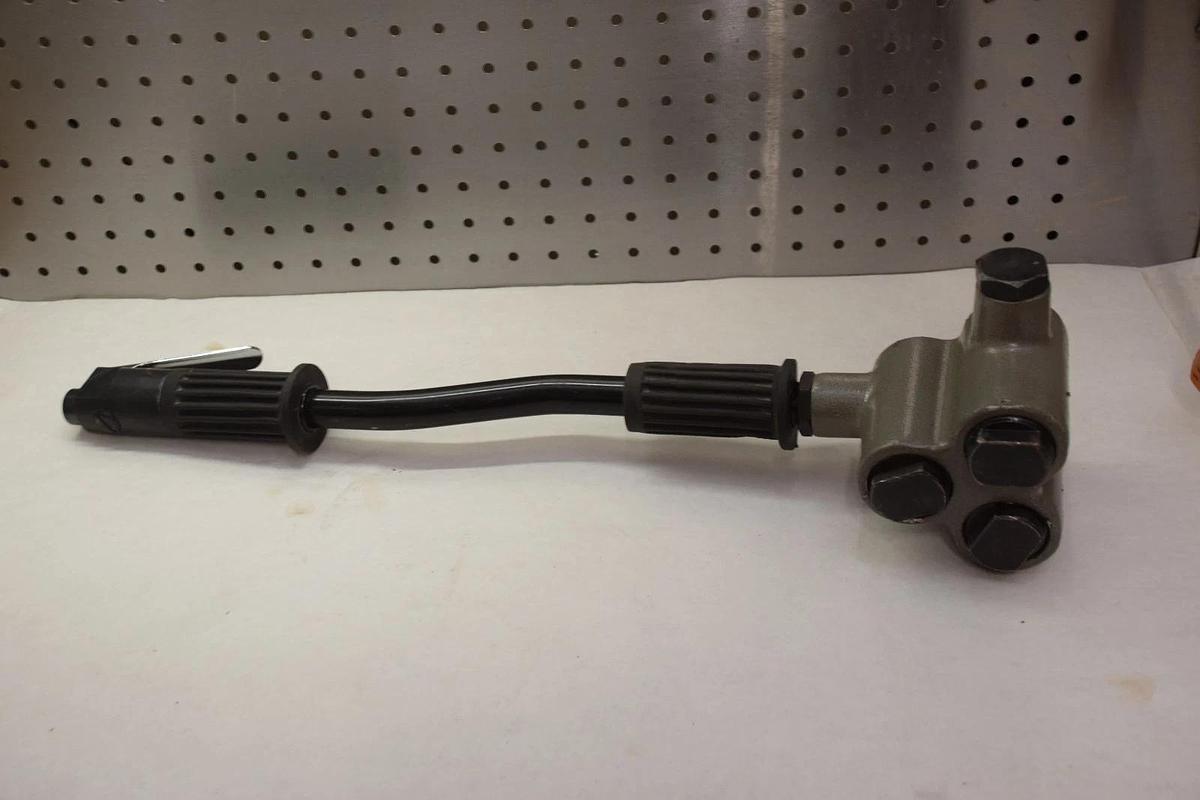 Used Taylor Pneumatic Concrete Scaling Hammer T-7604A T7604A