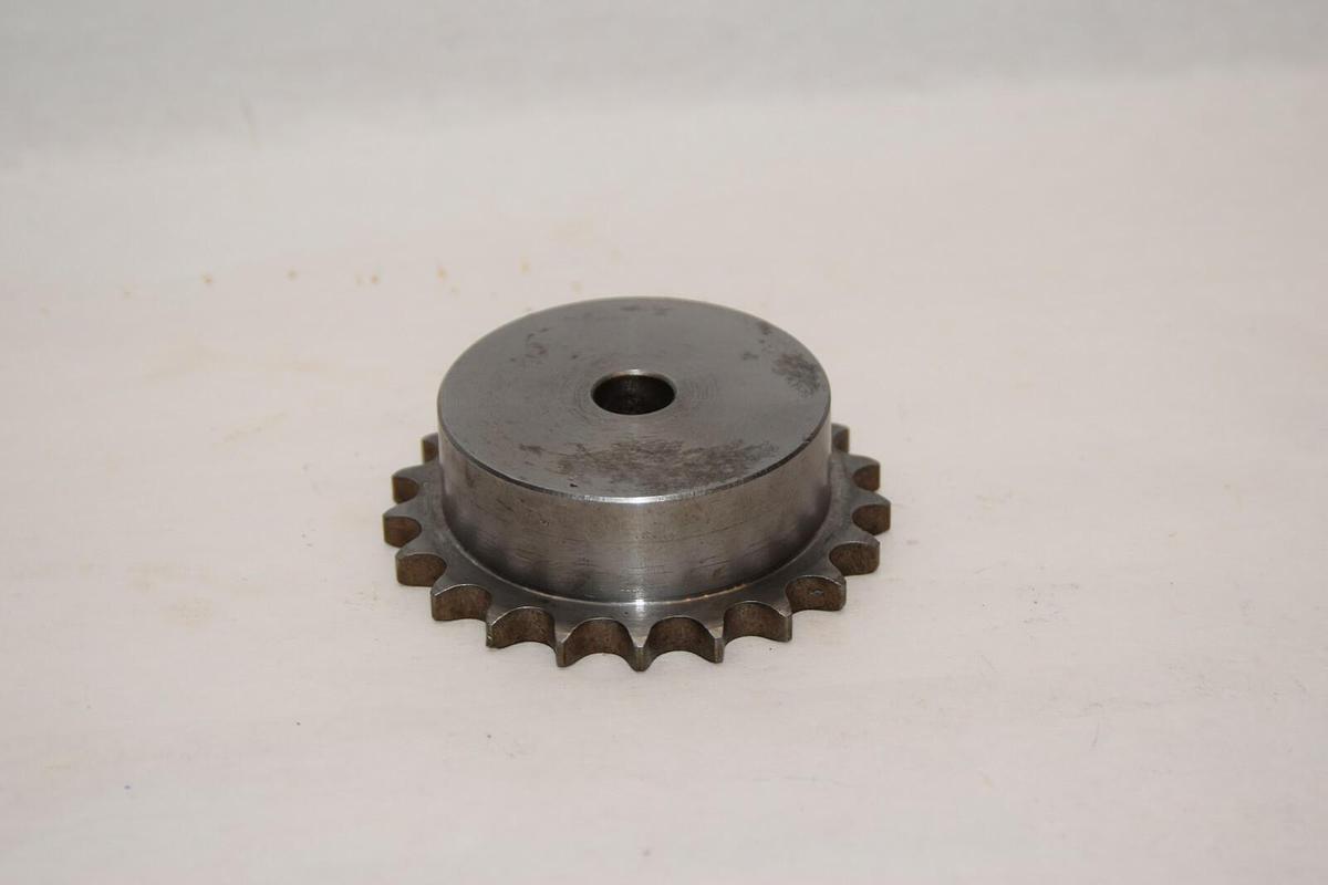(NEW) AMETRIC 21 1/2 21 Teeth 1/2" Bore Sprocket