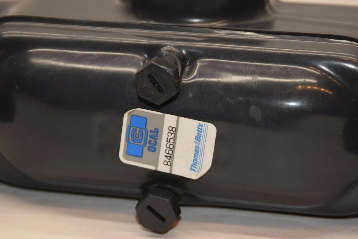 (NEW) THOMAS & BETTS OCAL Blue 8466538 734A 1-1/2" Coated Conduit Body Tee