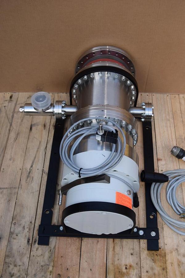 Balzers Pfeiffer Turbo Pump TMU1000C TMU 1000 C DN200CF-F, 2p PMP02530 REBUILT