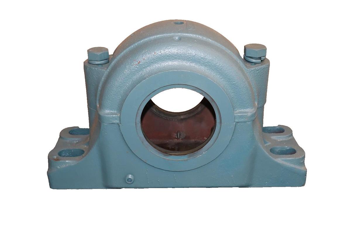 Dodge Pillow Block HOUSING 4-Bolt 041223 4-15/16" - 5-1/4" Cast Iron (NOS)