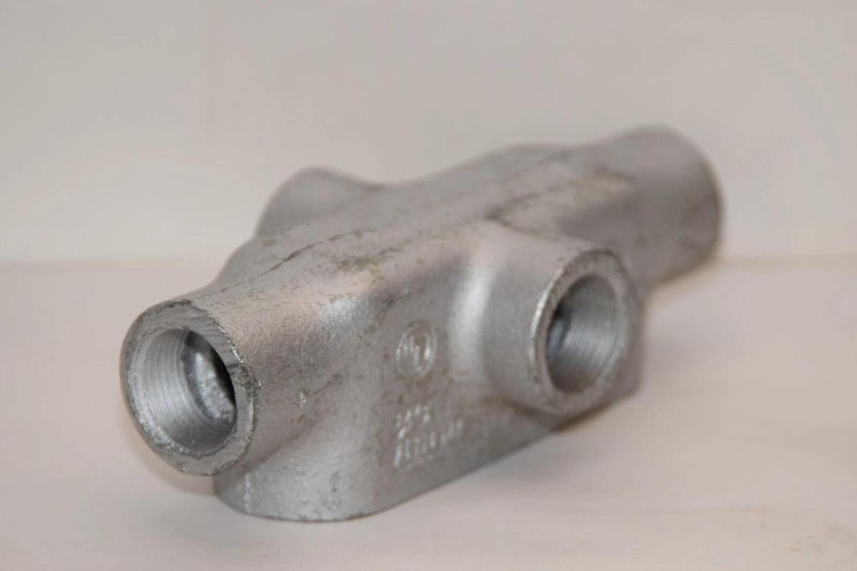 (NEW) APPLETON 3/4" X-Type Conduit Outlet Body Form 35