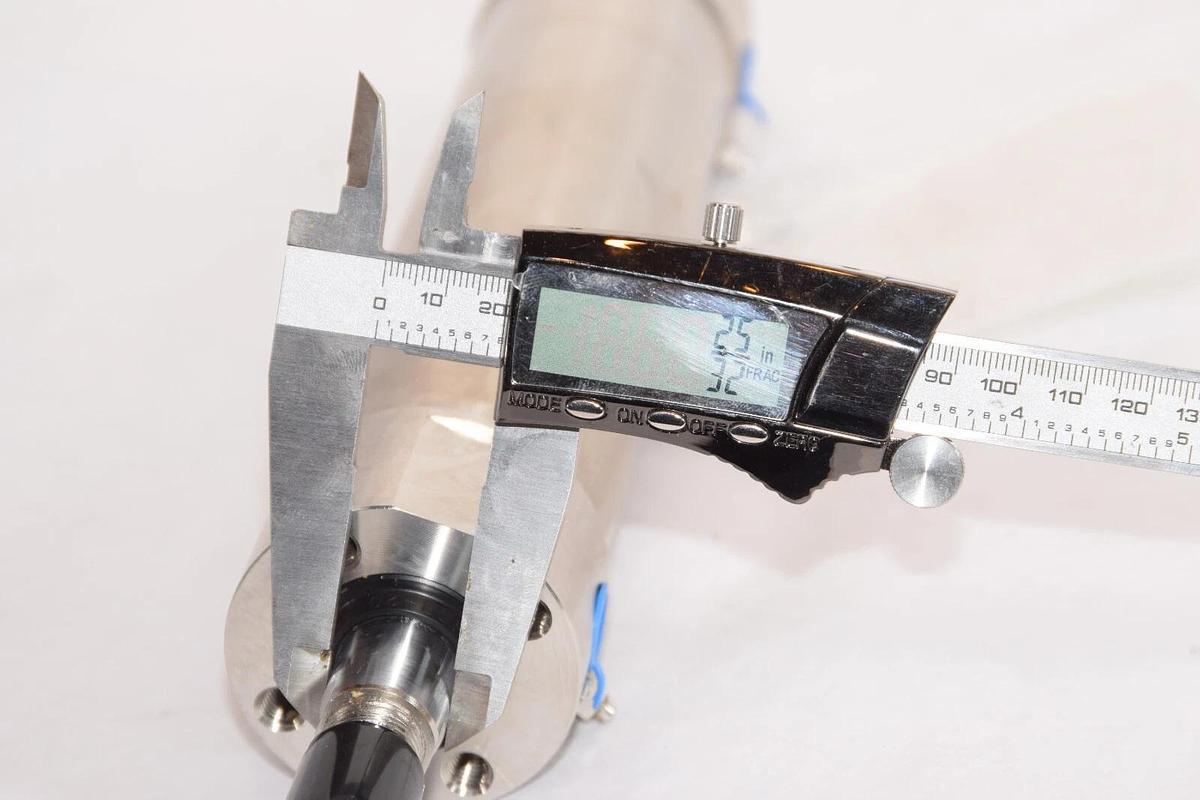 (NEW) SMC CG550-XSM02-150 CG550XSM02150 145psi Pneumatic Cylinder