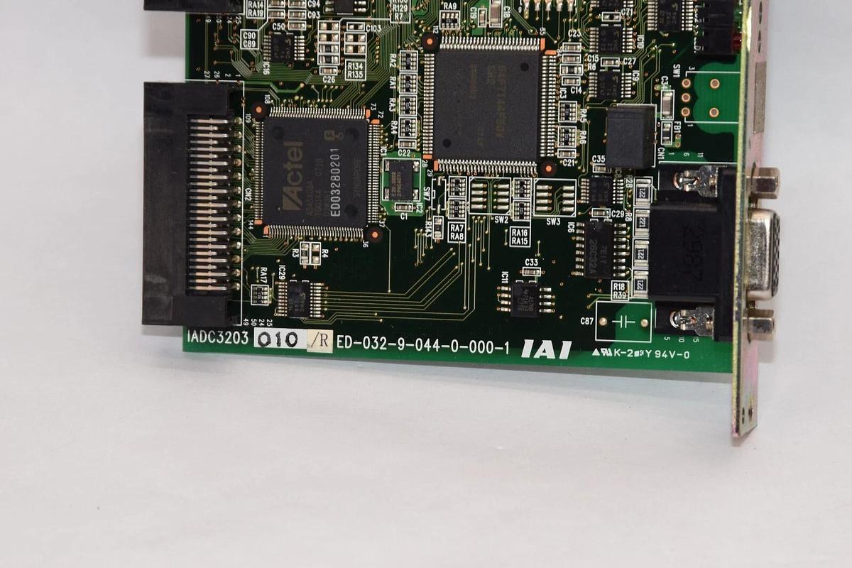 Used IAI IADC3203 010/R ED-032-9-044-0-000-1 PCB Control Board