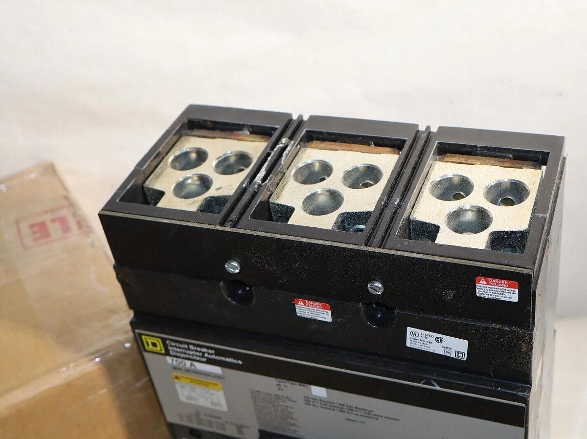 SQUARE D Circuit Breaker MHL3670035DC2351 700 Amp 700A Shunt Aux NOS cosmeticdmg