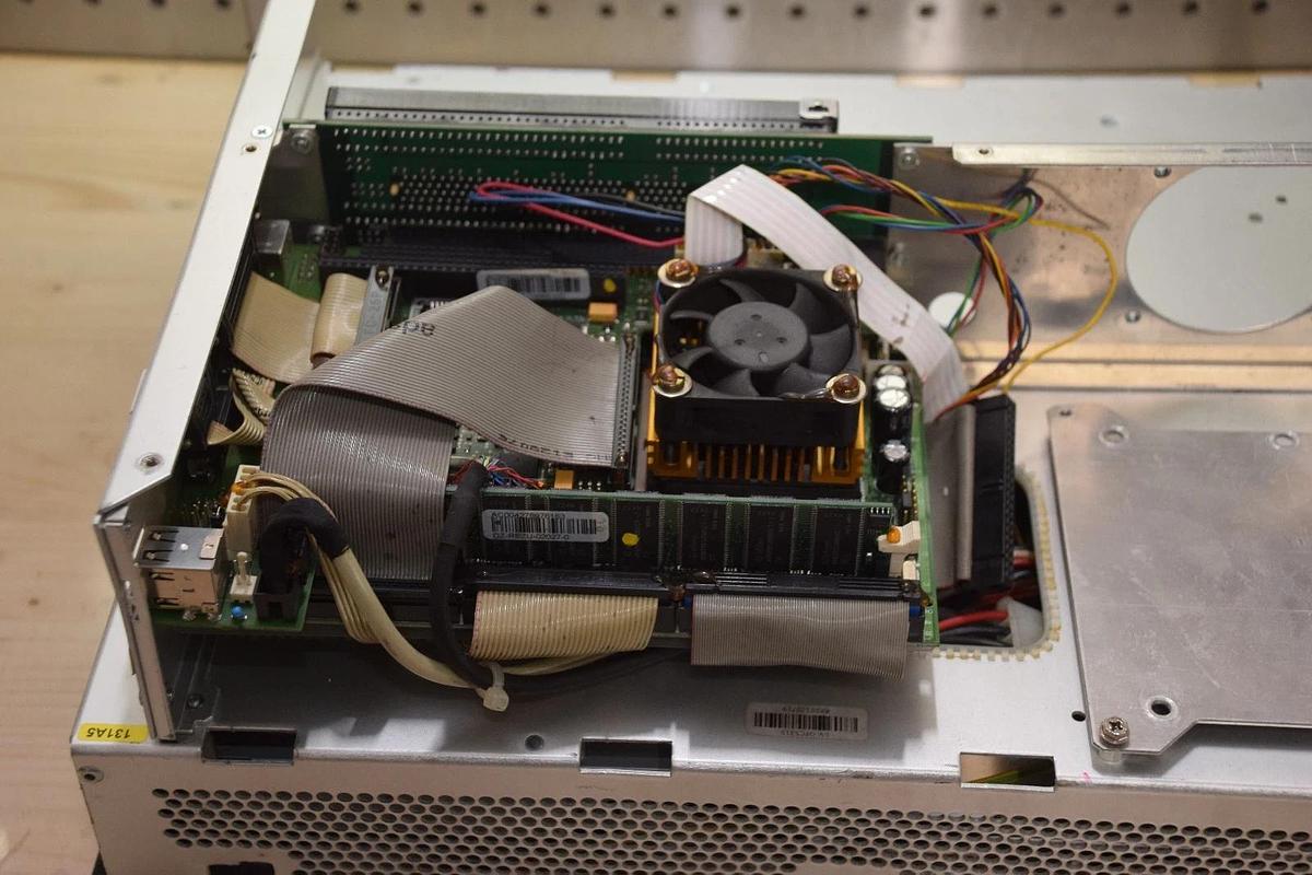 Used GE Fanuc Intelligence Panel IPC 44A751082-002R08 **AS-IS No hard drive**