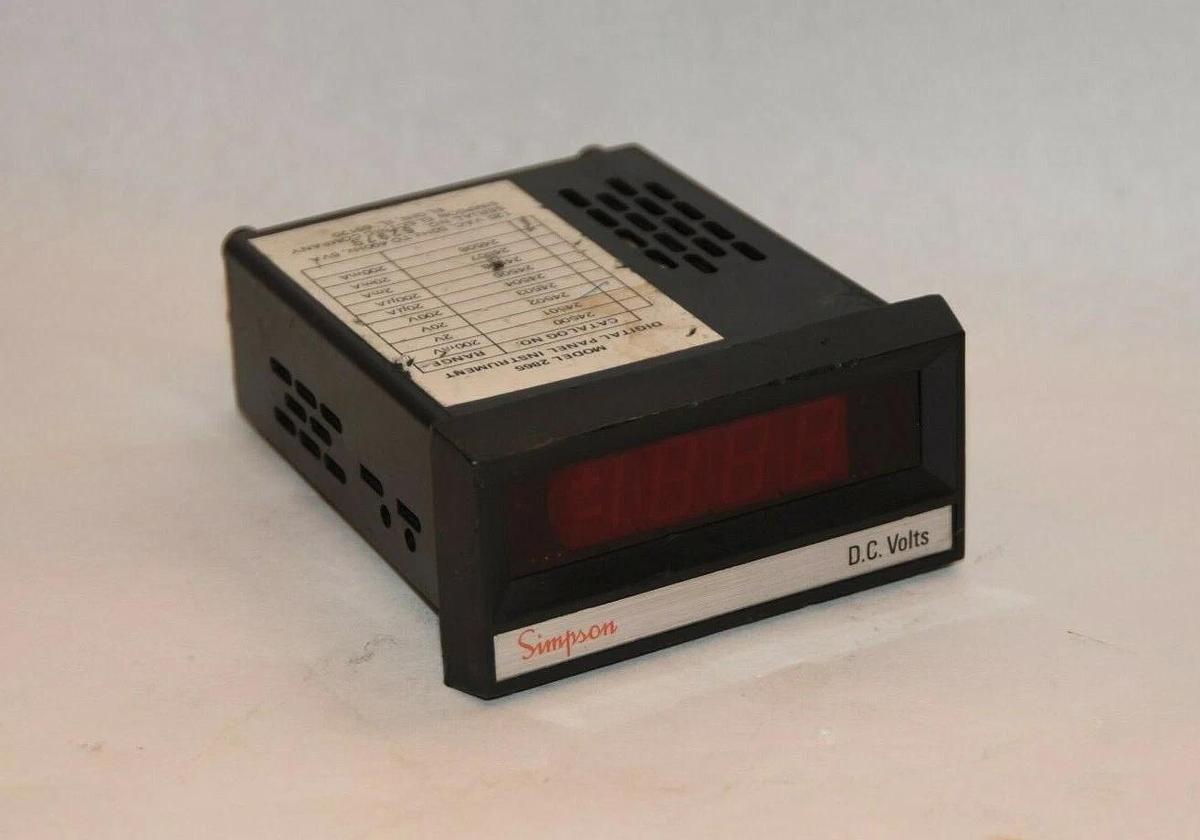 Used SIMPSON ELECTRIC COMPANY 2865 24502 2865-24502 20V Digital Panel Instrument