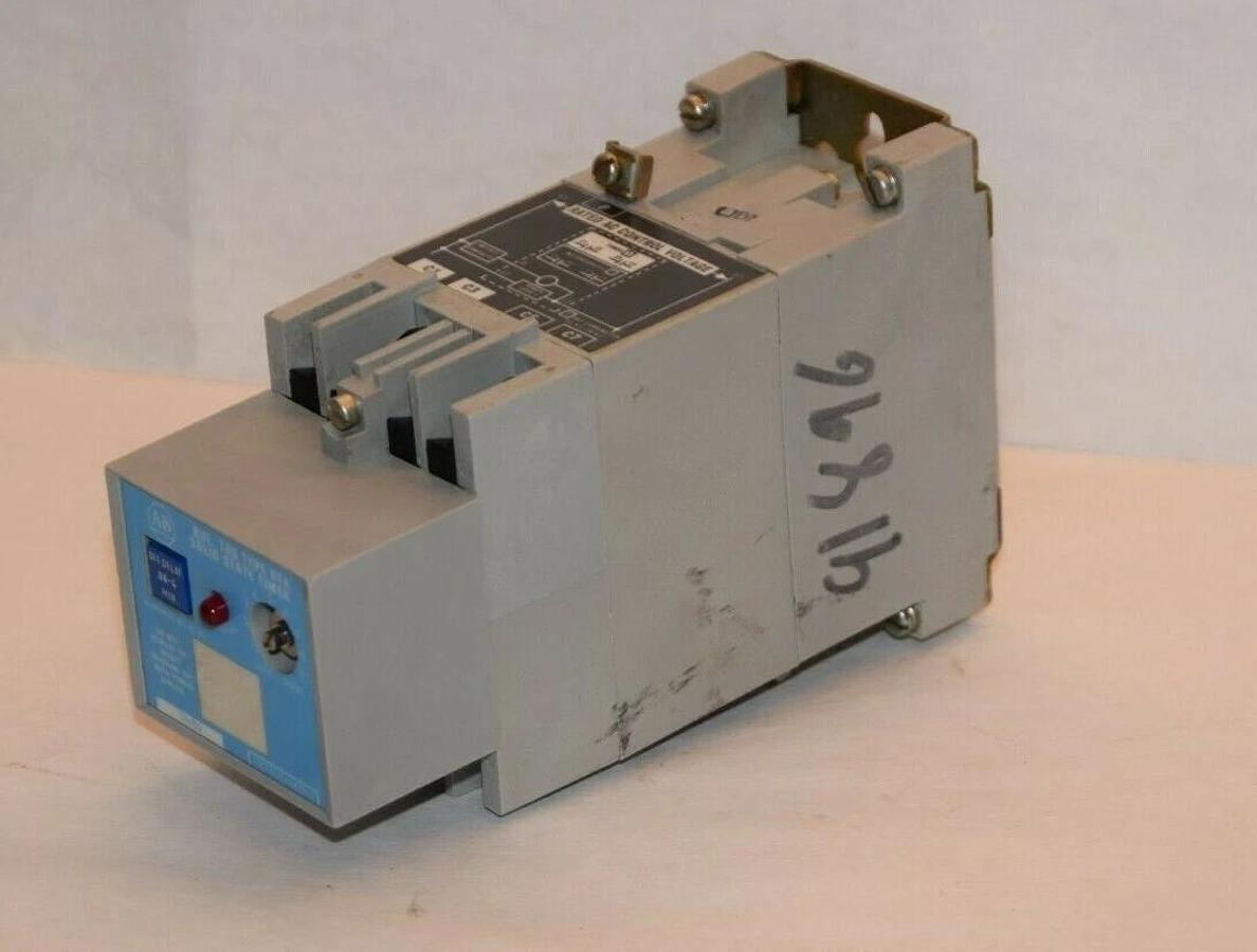 (NEW) ALLEN BRADLEY 700-RTA00V000A1 110-120Vac 50/60Hz Ser B Solid State Timer