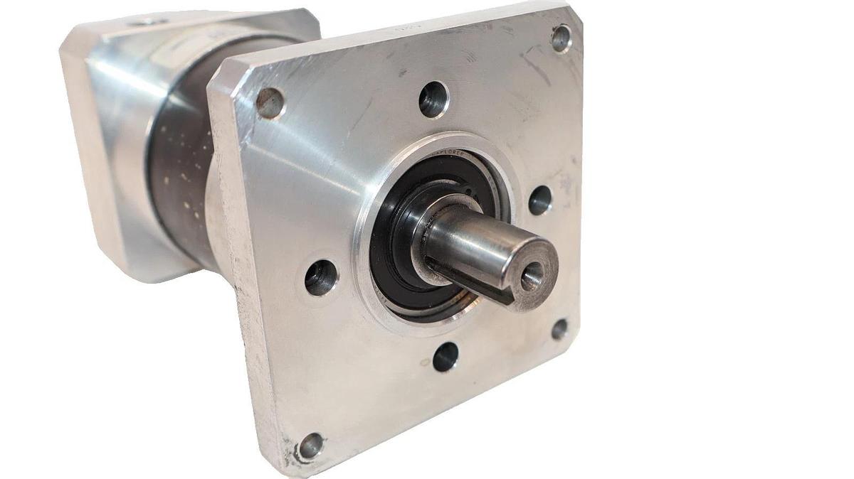 Used GAM 20:1 Ratio Planetary Gearbox 81110312 PE-N-042-020G-M1180-H0000-C0000