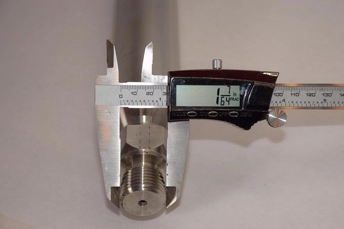 (NEW) DM T316 AVL BAR#1 40851-09 2-1/8" x 10" Homogenizer Plunger