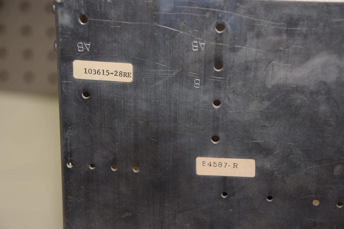 Used RELIANCE ELECTRIC / ASEA BROWN BOVERI 103615-28RE 84587-R 10 SLOT CHASSIS