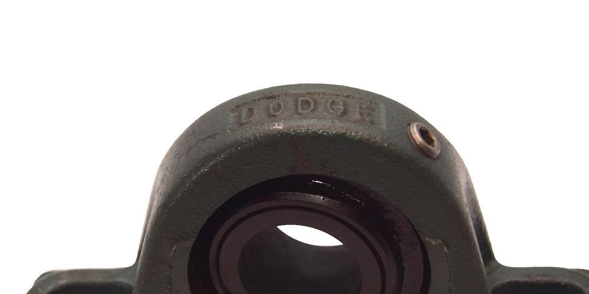 DODGE 124133 , 1-3/16" 2-Bolt Pillow Block Bearing NOS