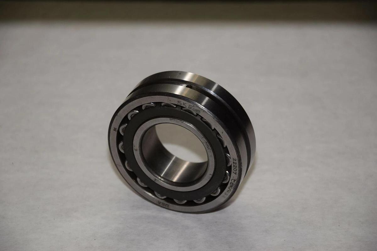 SKF 22207-CCK/W331 22207CCK/W33 SPHERICAL SELF-ALIGNING BALL BEARING NEW