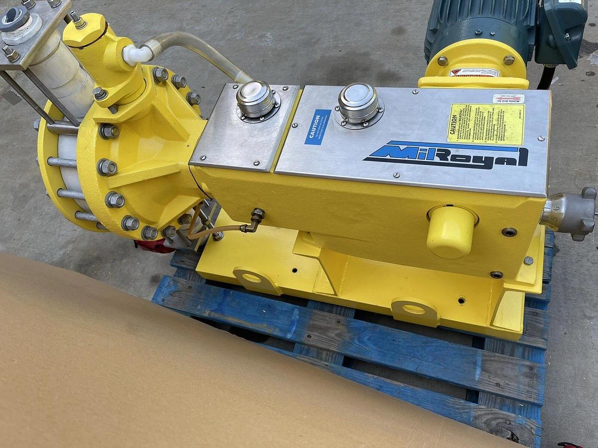 (New) Milton Roy Metering Pump mbh6428fpbccm4sest11nn22 626 GPH