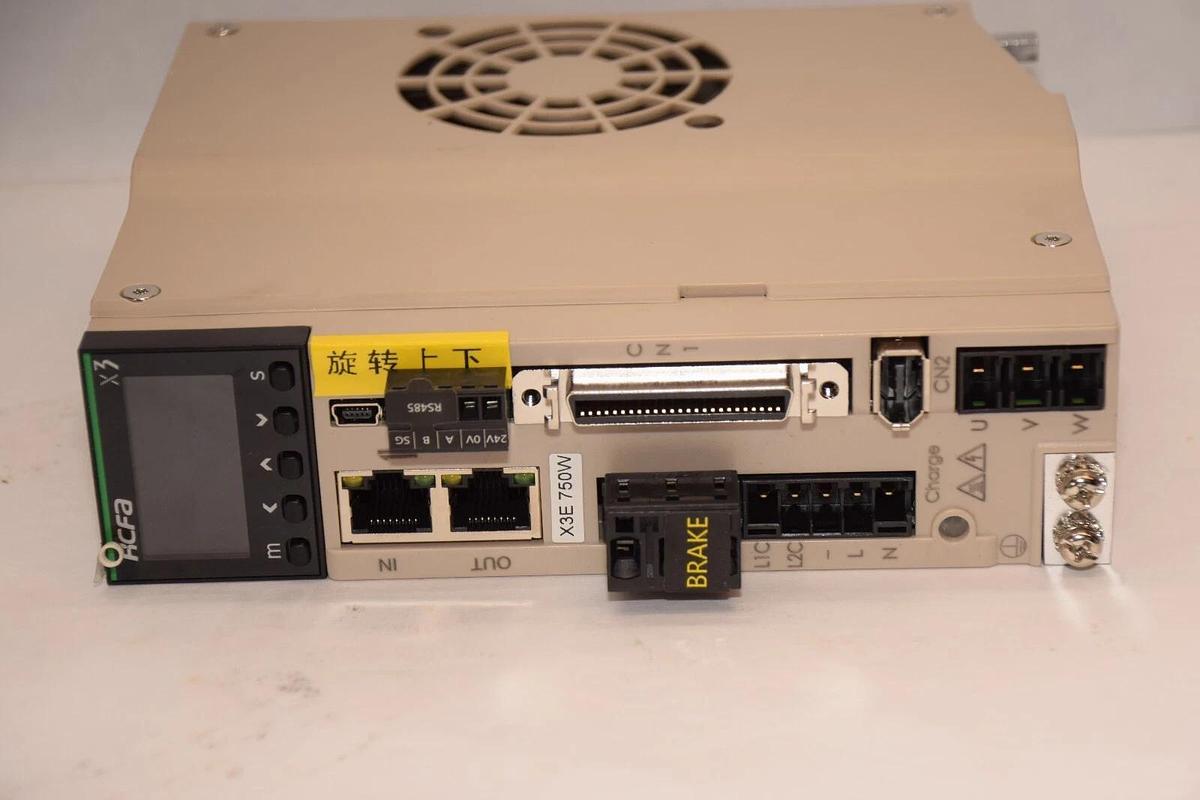 Used HCFA SV-X3EB075A-A2 , SVX3B075AA2 200-240v , 750w Servo Drive