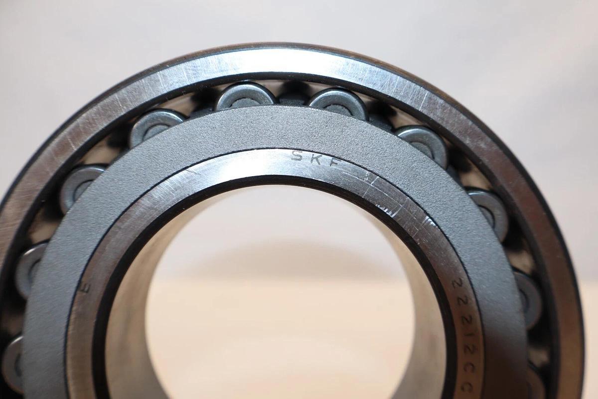 (NEW) SKF 22212CC C3 Bearing USA