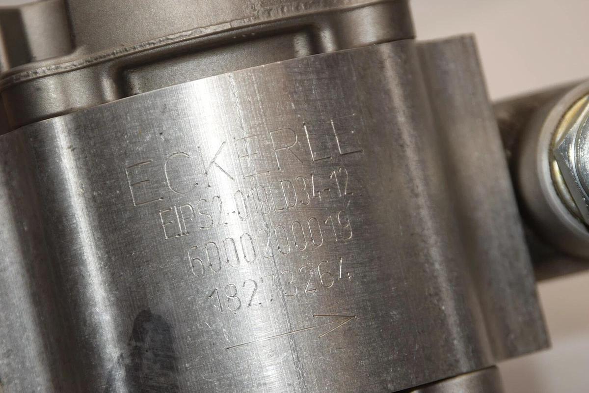 Used Eckerle Hydraulic Pump EIPS2-019LD34-12 6000200019 EIPS2019LD3412