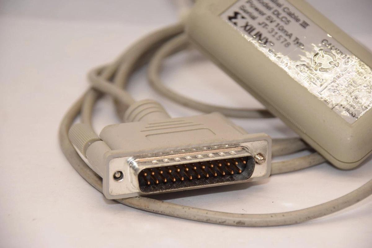 Used XILINX DLC5 5V 10mA Parallel Cable III