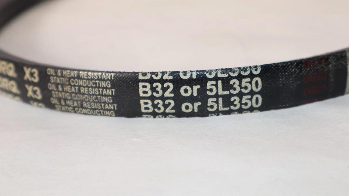 (NEW - Lot of 2) BESTORQ B32 , B-32 , 5L350 X3 V-Belt
